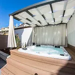 L With Private Jacuzzi Pensionat 4*